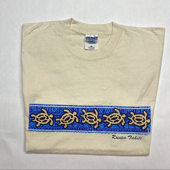 Gildan Other - TAHITI GILDAN XL MENS T SHIRT